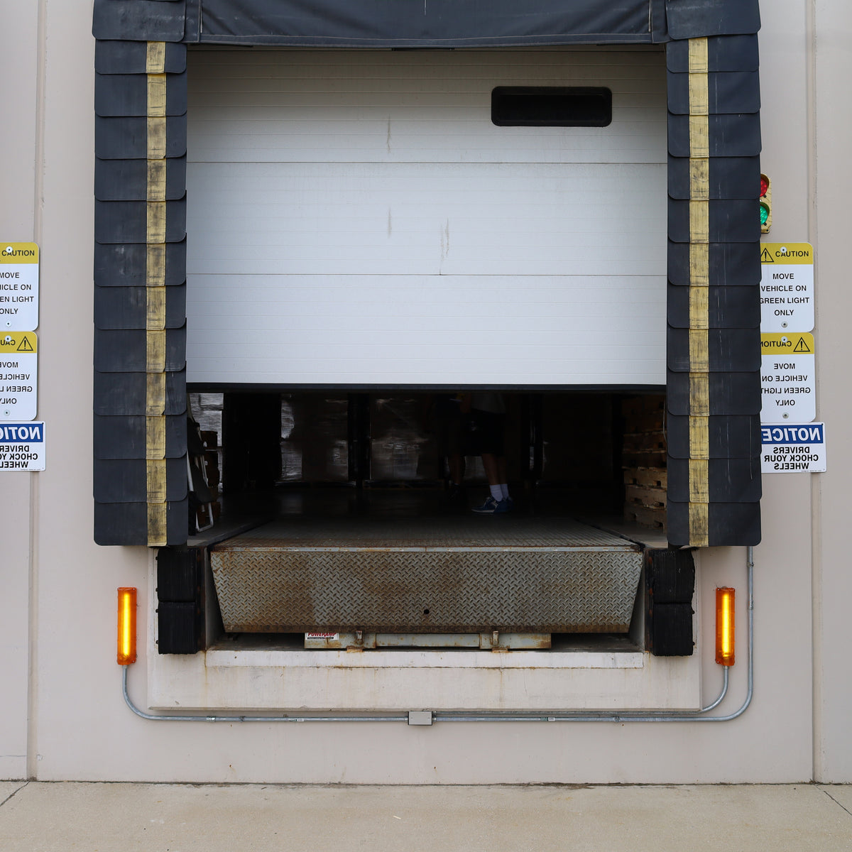 TriLite DGLED LED Loading Dock Guide Light Set